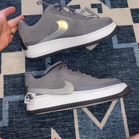 Nike WMNS Air Force 1 Jester XX 8.5 - Picture 4 of 9